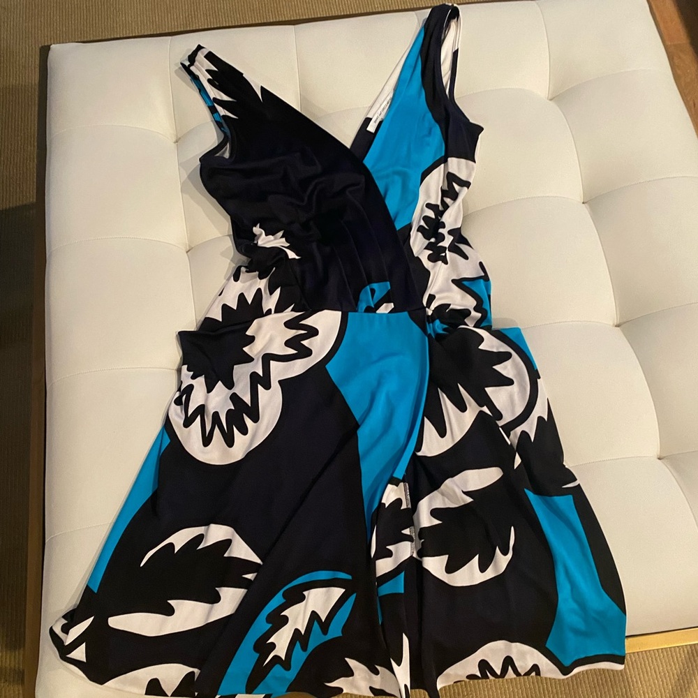 Diane von Furstenberg dress size 2